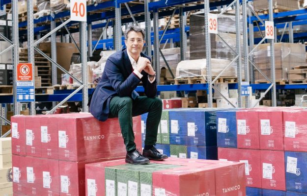 Tannico E-Commerce of wine, Campari buys 49% of Tannico for 23.4 million euros