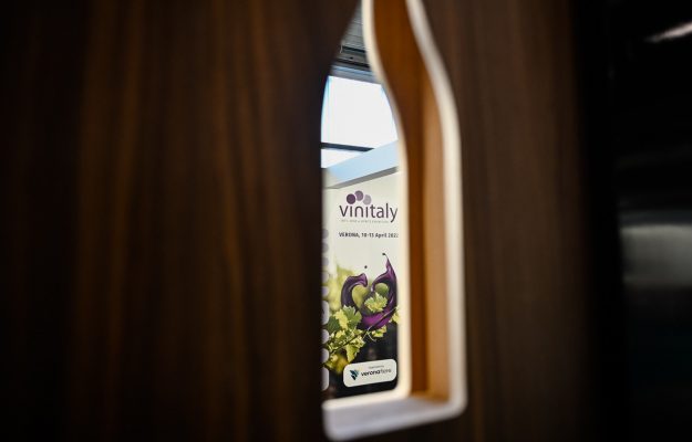 Vinitaly 2022: la sfida del vino italiano, alla prova del cambiamento dei mercati del mondo