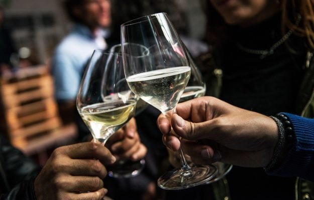 Destocking slows Italian sparkling wine orders in U.S., but consumption rises