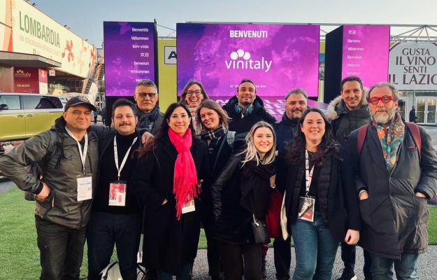 “Vinitaly 2023” by WineNews: un caleidoscopio di volti, eventi e degustazioni ... in 90 secondi