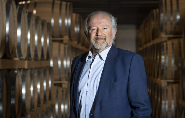 Schenk Italian Wineries investe: 37 ettari di vigna in Puglia e 6 ettari a Montepulciano in Toscana