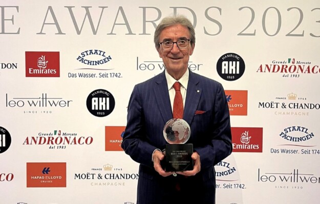 A Riccardo Cotarella, n. 1 degli Enologi italiani, il “Wine Awards 2023” di “Der Feinschmecker”